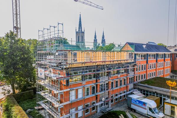 Moderne Hybridbauweise und regionale Expertise: Erfolgreiches Bauprojekt in Eupen