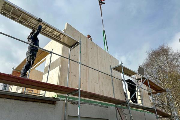 Aufstockung mi tCLT @LMDA - Nachhaltige Aufstockung mit CLT